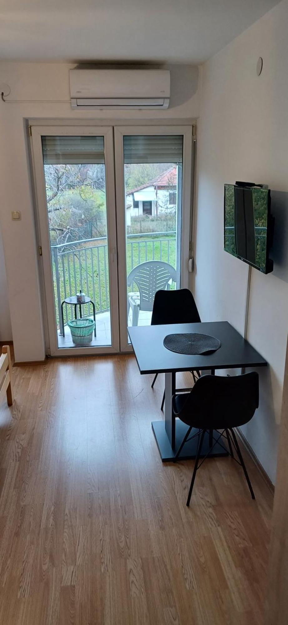 Apartmán Sobe Olga Čačak Exteriér fotografie